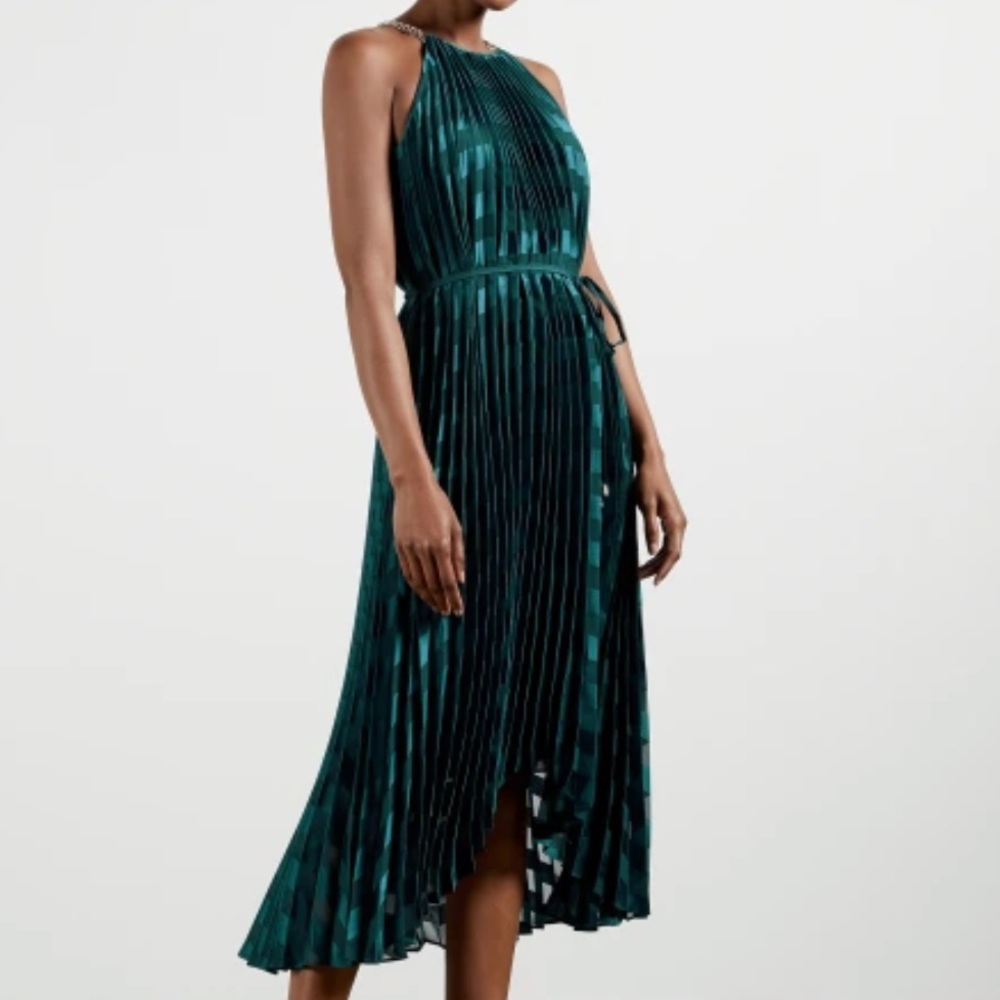 Pleated maxi dress, dark green, size 2